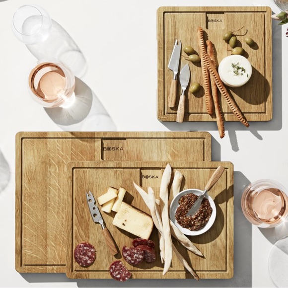 New Williams Sonoma Boska Oak Rectangular Cheese Board, Light Wood Cutting Board - Picture 2 of 2